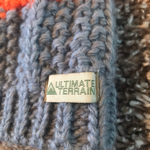 $5 for 2 or more NWOT Toboggan - Picture 2 of 3